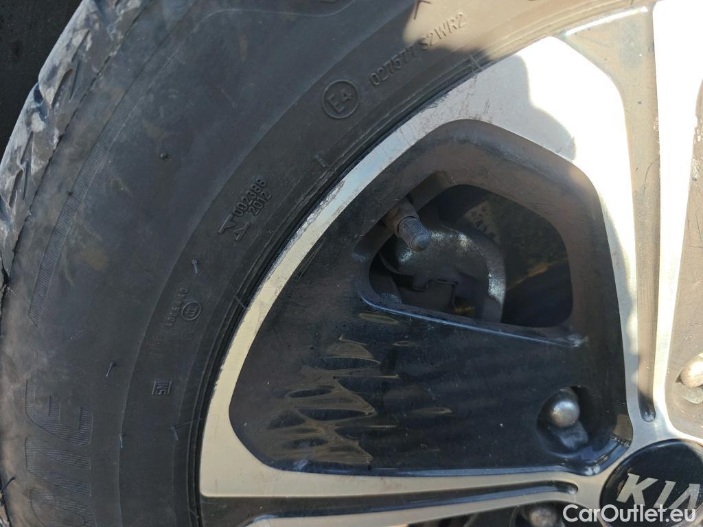  KIA  XCeed KIA  1.6 GDi PHEV 104kW (141CV) eDrive #10