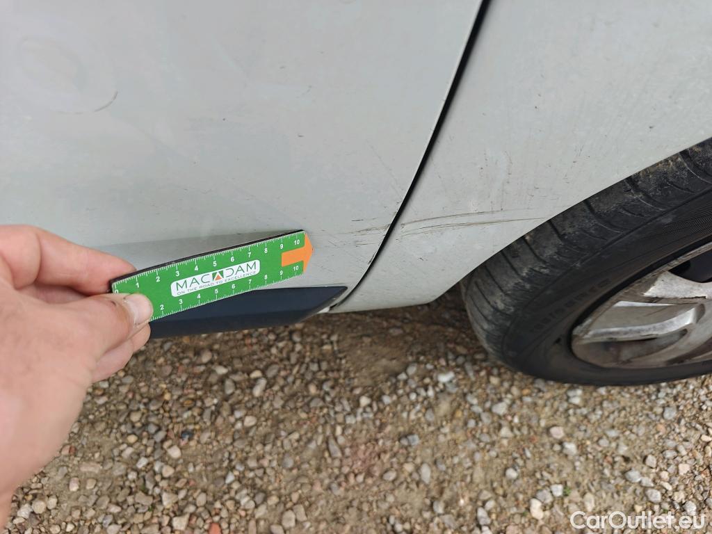  Dacia  Lodgy DACIA  / 2012 / 5P / monovolumen compacto Comfort Blue dCi 70kW (95CV) 7Pl - 18 #22