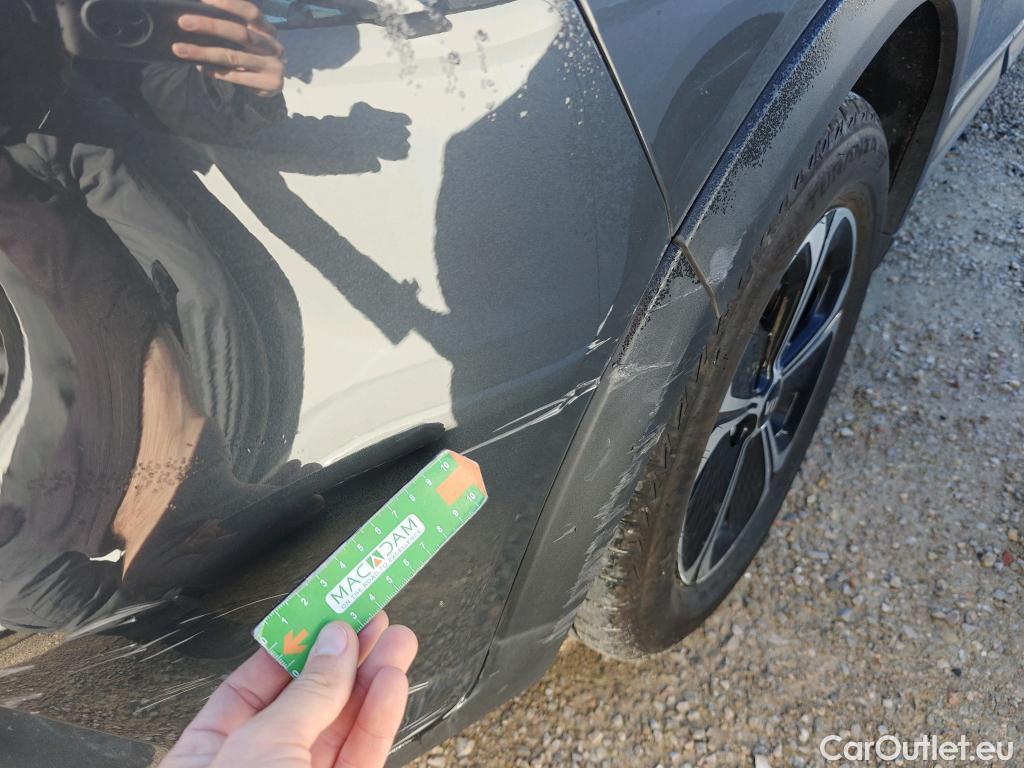  KIA  XCeed KIA  1.6 GDi PHEV 104kW (141CV) eDrive #28