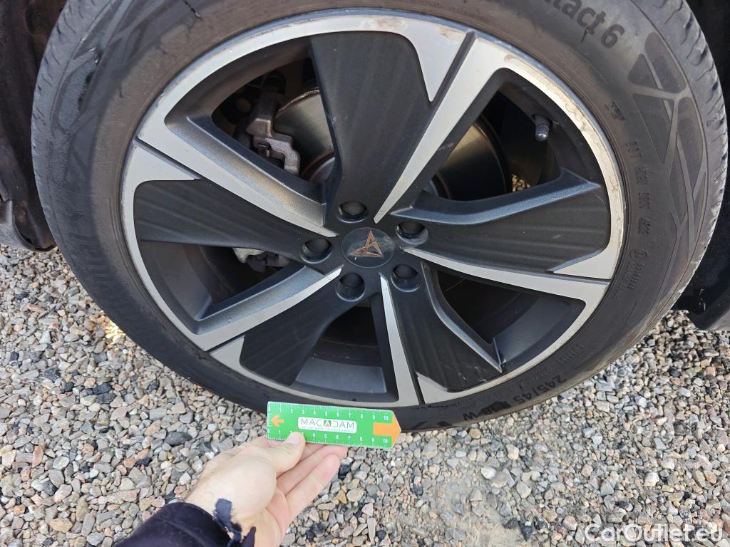  Cupra  Formentor CUPRA  / 2020 / 5P / todoterreno 1.4 e-Hybrid 150kW (204 CV) DSG (AC) #3