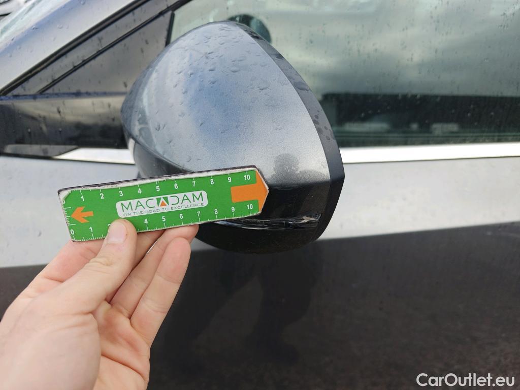  Nissan  Qashqai NISSAN  / 2021 / 5P / todoterreno DIG-T 116kW (158CV) mHEV Xtronic Acenta (AC9) #36