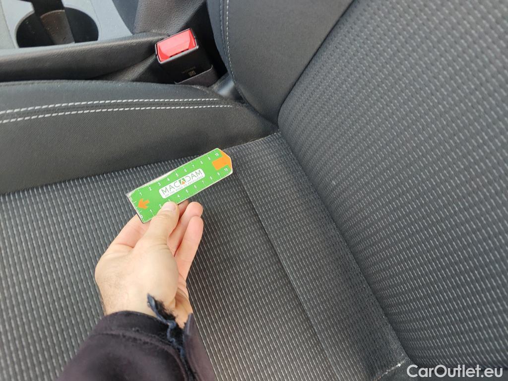  Nissan  Qashqai NISSAN  / 2021 / 5P / todoterreno DIG-T 116kW (158CV) mHEV Xtronic Acenta (AC9) #30