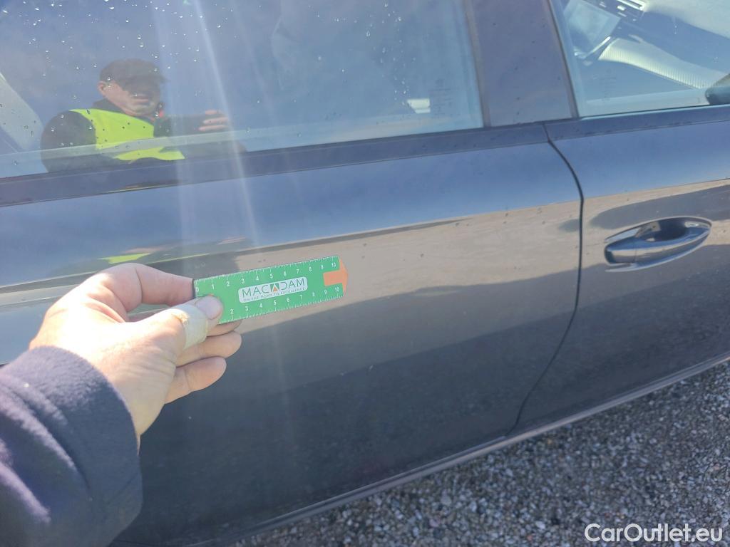  Peugeot  508 PEUGEOT  / 2018 / 5P / berlina con portón 5P Active Pack BlueHDi 130 S&S EAT8 (AC) #14