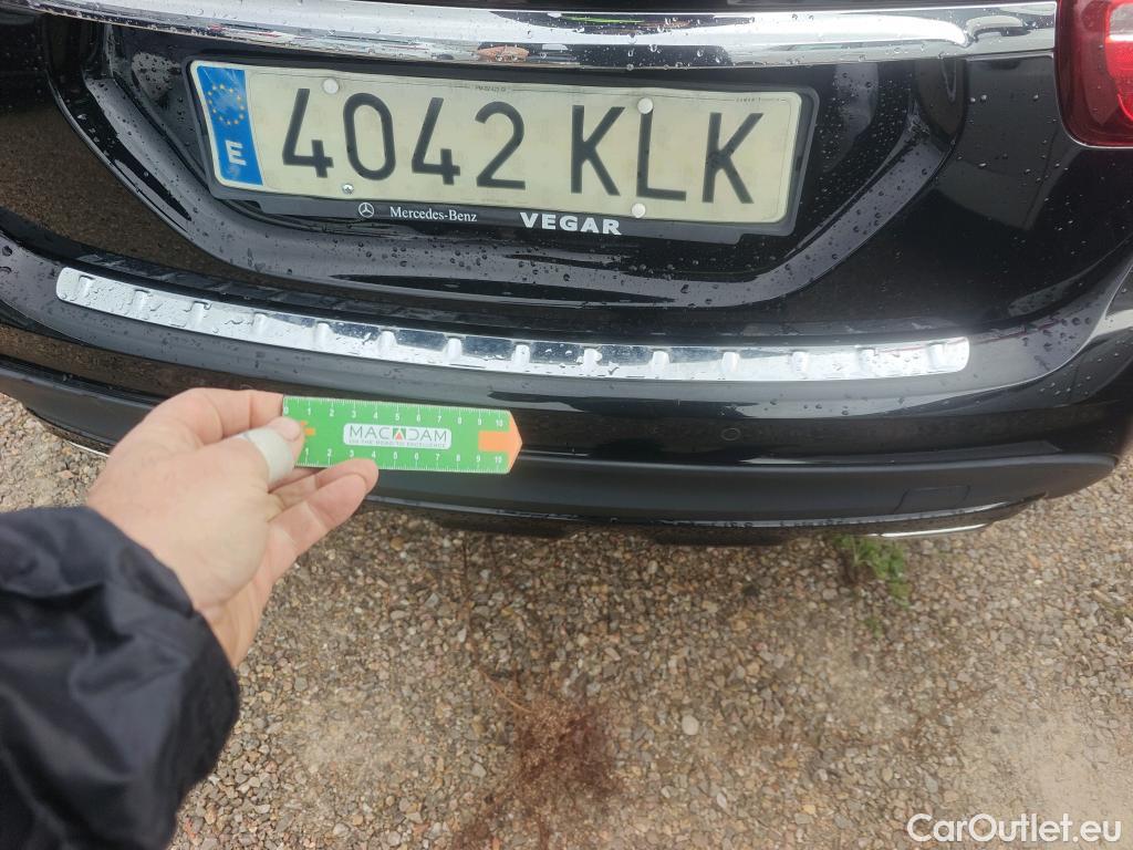  Mercedes  GLA MERCEDES-BENZ CLASE  5p 1G todoterreno  220 d #35