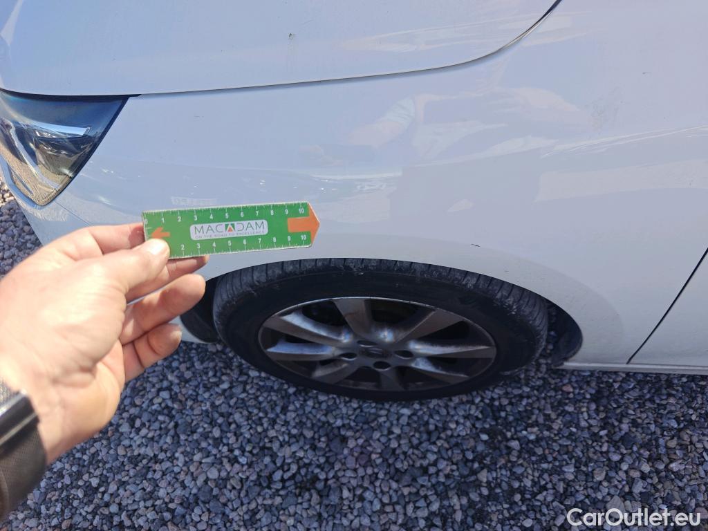  Opel  Corsa OPEL  / 2019 / 5P / berlina con portón 1.2 XEL 55kW (75CV) Edition #31