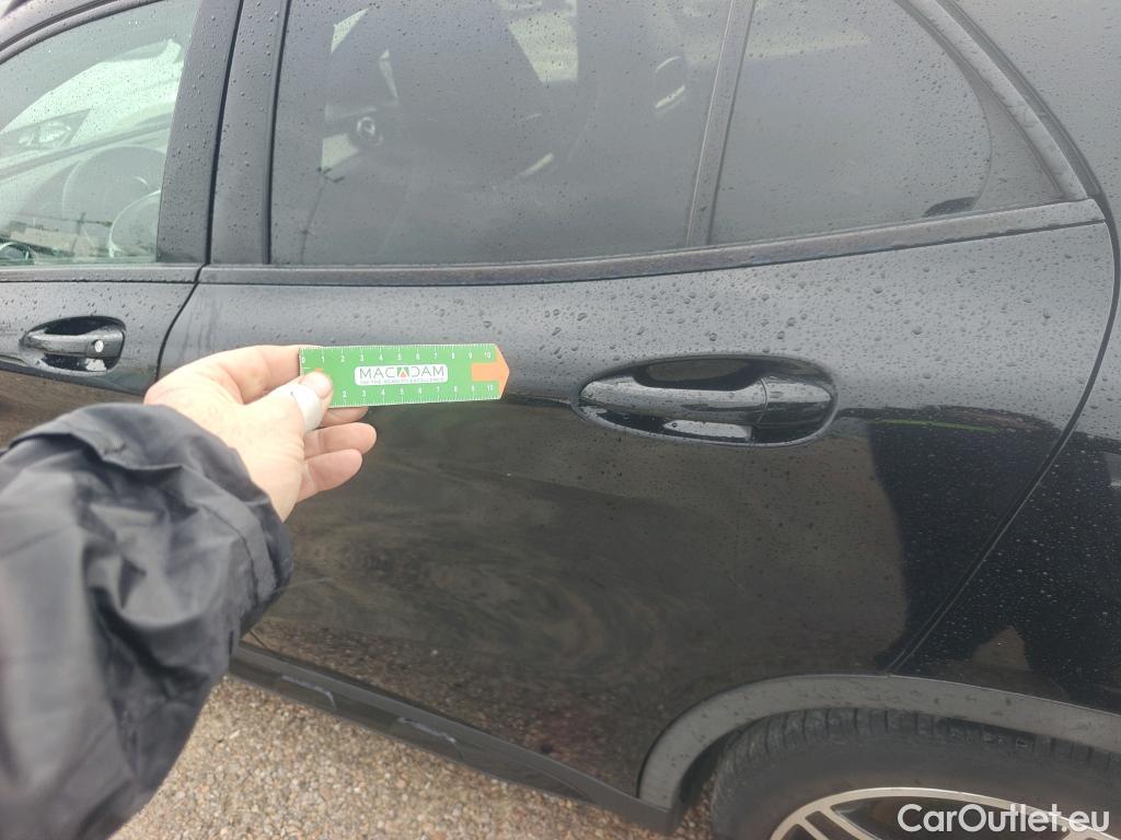  Mercedes  GLA MERCEDES-BENZ CLASE  5p 1G todoterreno  220 d #23