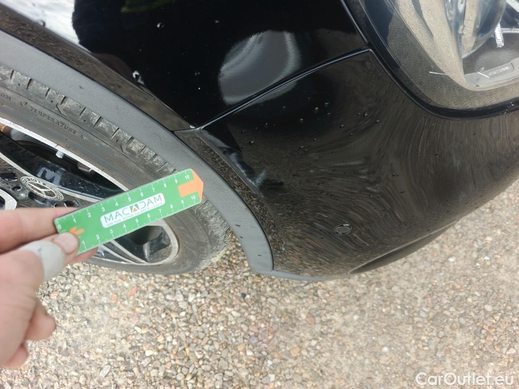  Mercedes  GLA MERCEDES-BENZ CLASE  5p 1G todoterreno  220 d #32