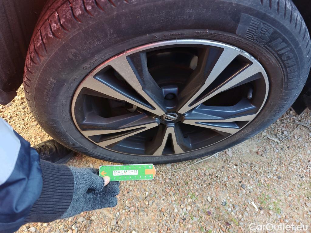  Nissan  Qashqai NISSAN  / 2017 / 5P / todoterreno DIG-T 103 kW (140 CV) E6D N-STYLE #10