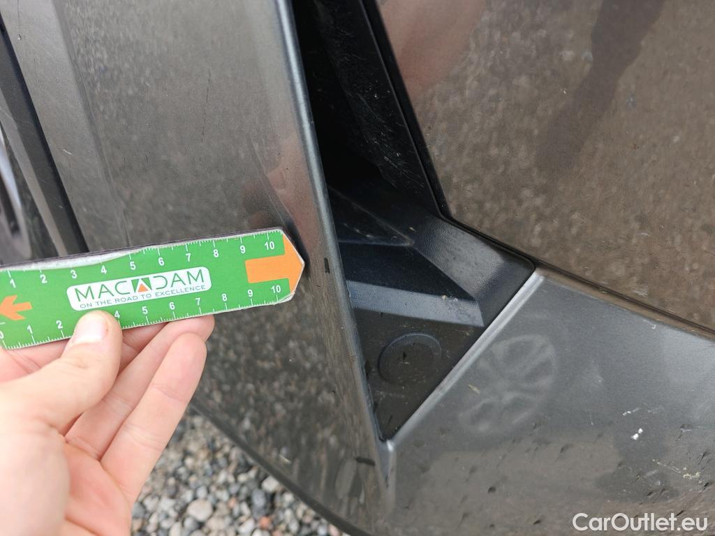  Nissan  Qashqai NISSAN  / 2021 / 5P / todoterreno DIG-T 116kW (158CV) mHEV Xtronic Acenta (AC9) #17