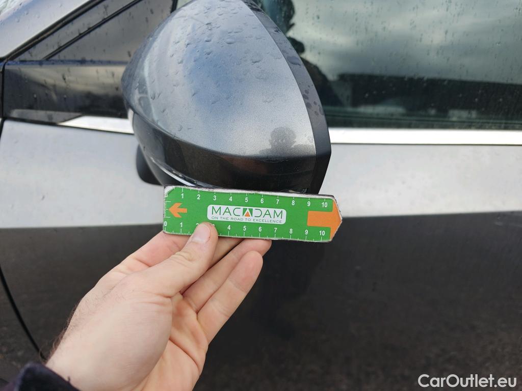  Nissan  Qashqai NISSAN  / 2021 / 5P / todoterreno DIG-T 116kW (158CV) mHEV Xtronic Acenta (AC9) #35