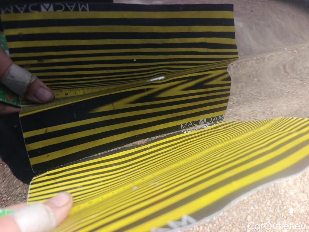  Mercedes  GLA MERCEDES-BENZ CLASE  5p 1G todoterreno  220 d #10