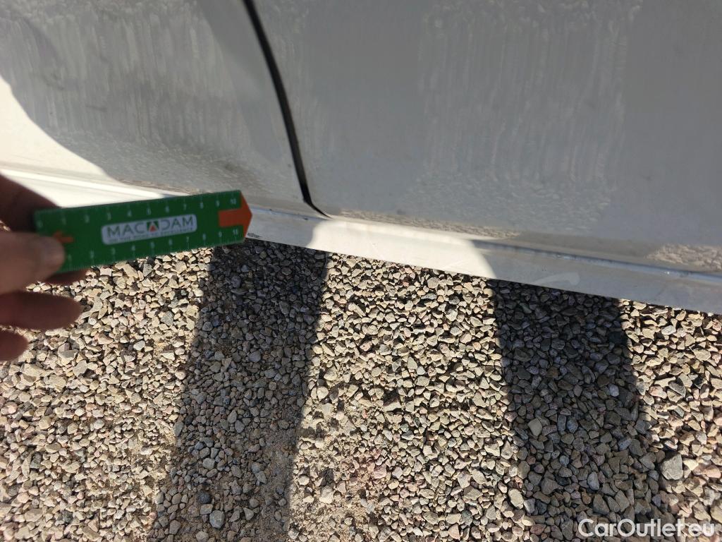  Opel  Corsa OPEL  / 2019 / 5P / berlina con portón 1.2T XHL 74kW (100CV) Edition #14