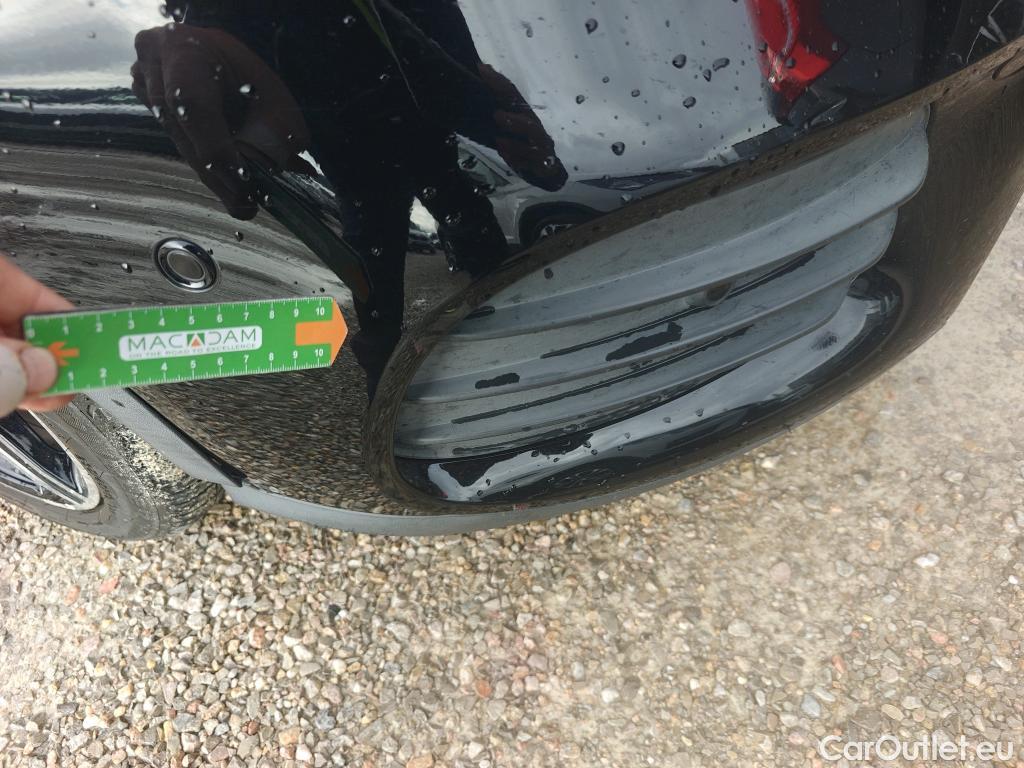  Mercedes  GLA MERCEDES-BENZ CLASE  5p 1G todoterreno  220 d #33