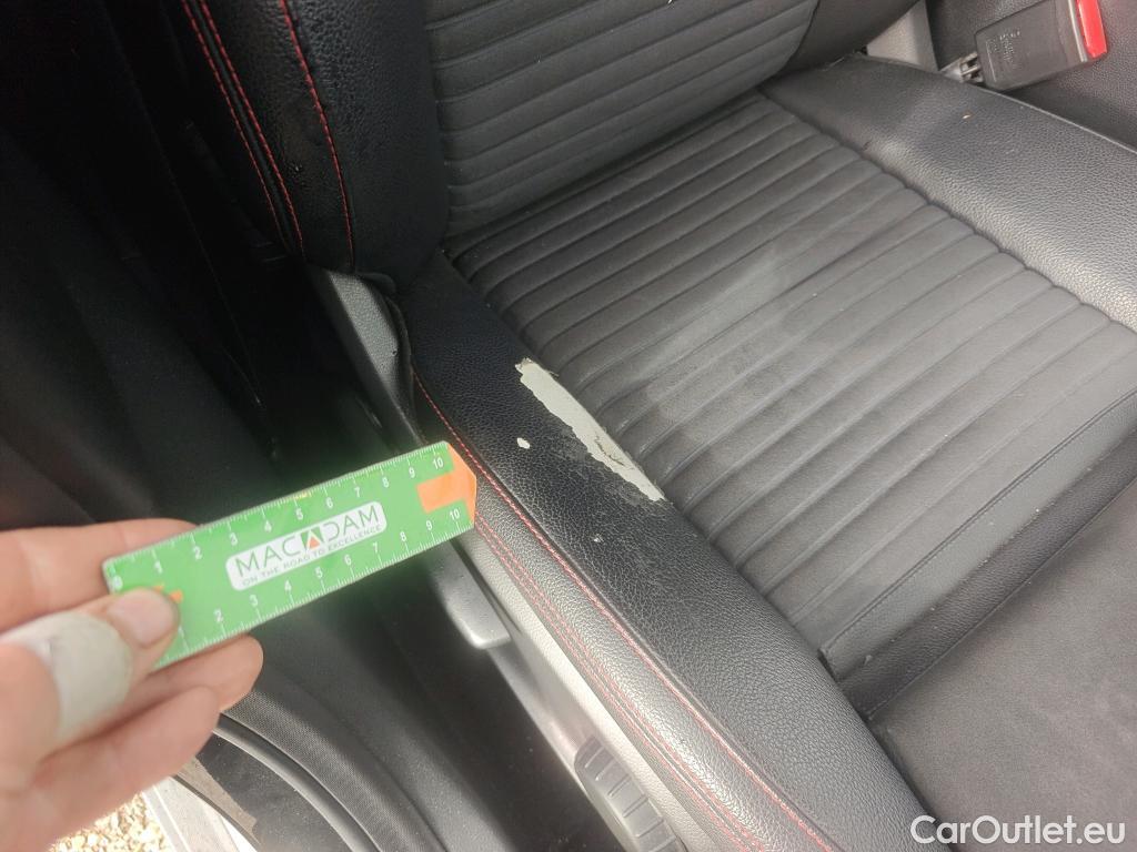  Mercedes  GLA MERCEDES-BENZ CLASE  5p 1G todoterreno  220 d #20