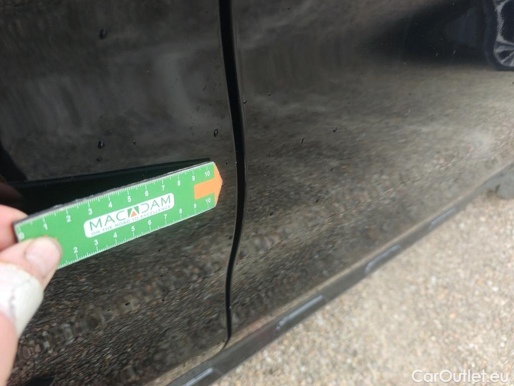  Mercedes  GLA MERCEDES-BENZ CLASE  5p 1G todoterreno  220 d #14