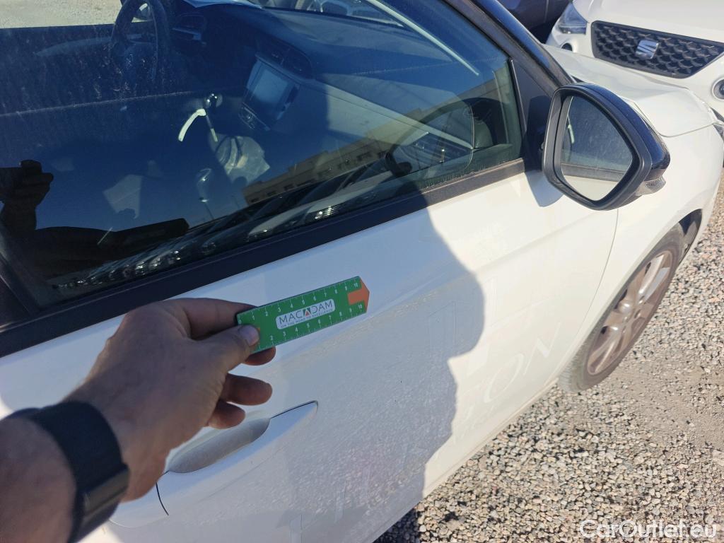  Opel  Corsa OPEL  / 2019 / 5P / berlina con portón 1.2 XEL 55kW (75CV) Edition #33