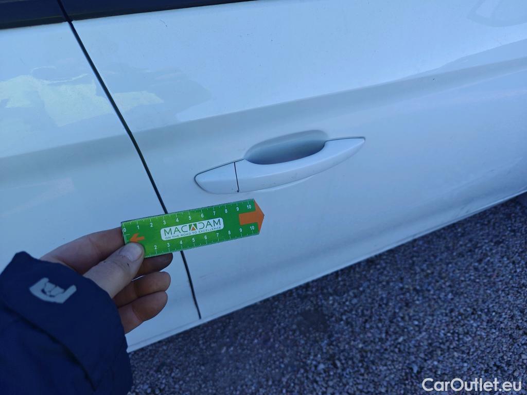  Opel  Corsa OPEL  / 2019 / 5P / berlina con portón 1.2T XHL 74kW (100CV) Edition #32