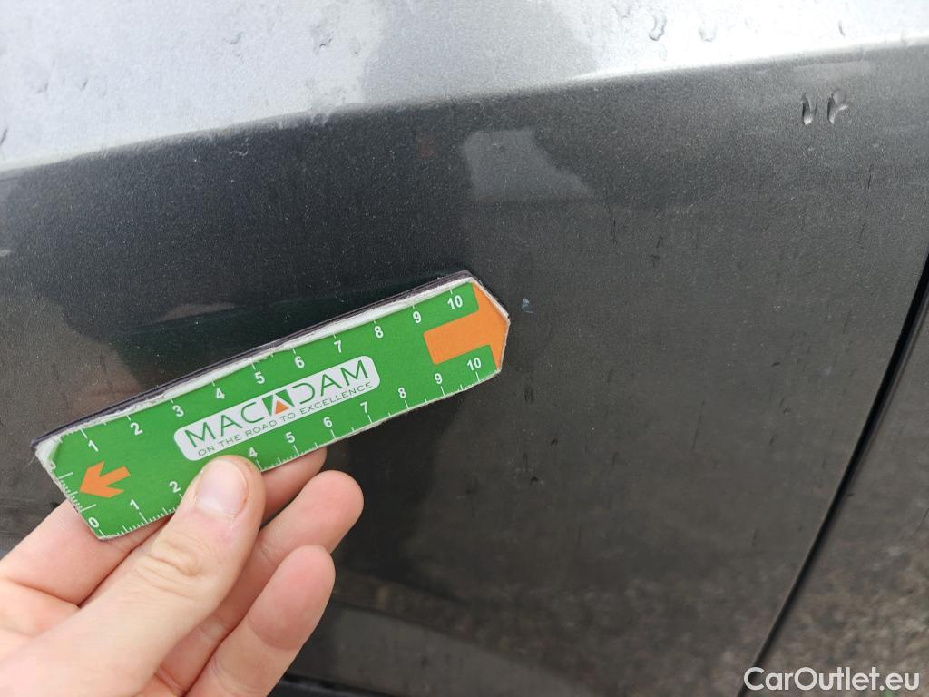  Nissan  Qashqai NISSAN  / 2021 / 5P / todoterreno DIG-T 116kW (158CV) mHEV Xtronic Acenta (AC9) #33