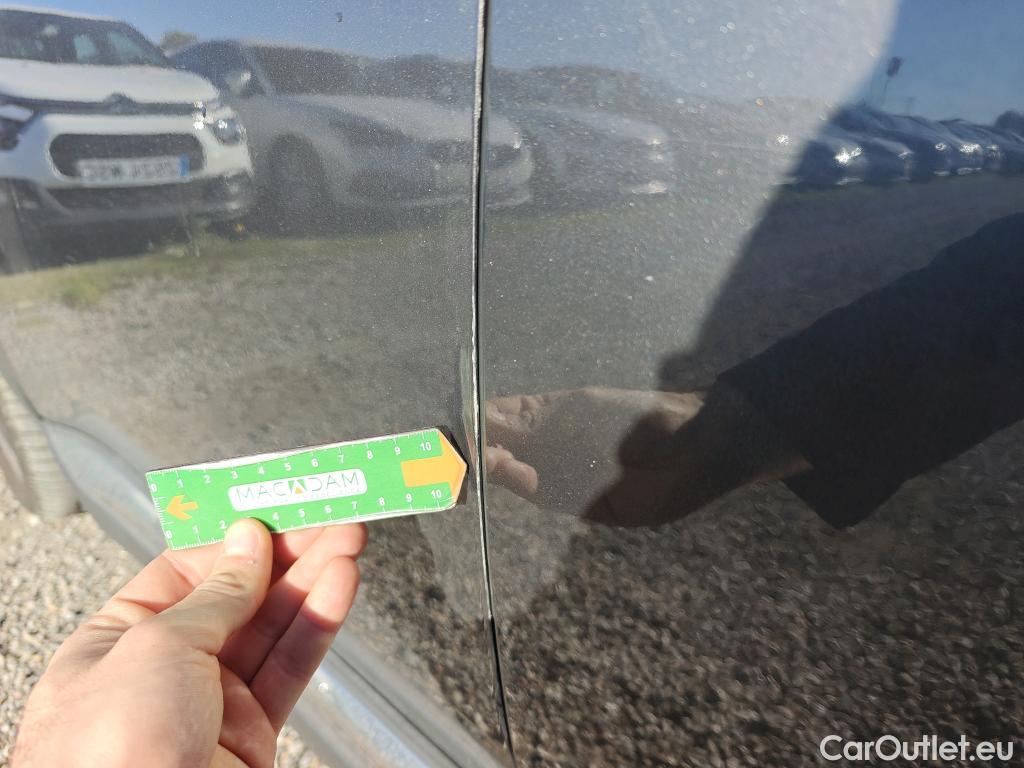  Peugeot  3008 PEUGEOT  Hybrid / 2020 / 5P / todoterreno 225 e-EAT8 Allure (AC2) #13