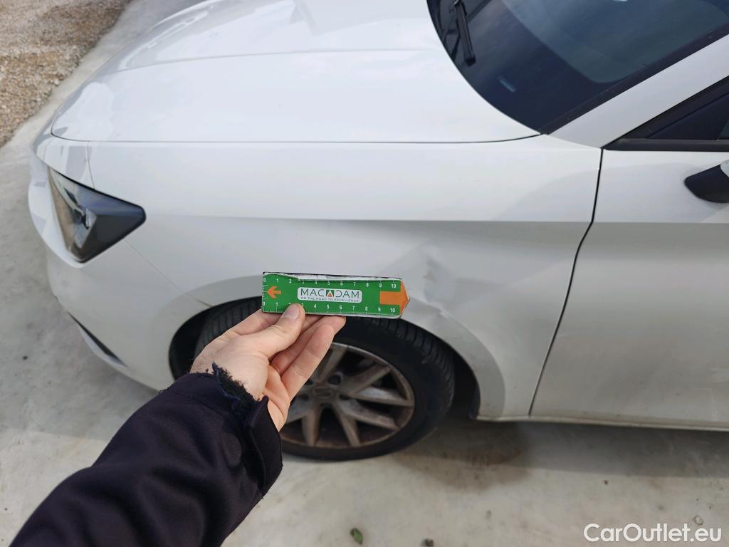  Land Rover  Discovery SEAT Nuevo León / 2020 / 5P / berlina con portón 2.0 TDI 85kW S&S Style Go (AC3) #26