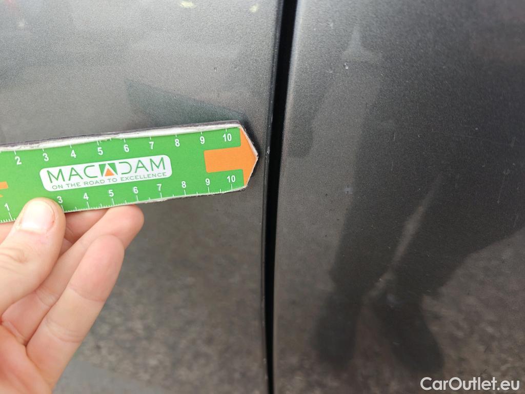  Nissan  Qashqai NISSAN  / 2021 / 5P / todoterreno DIG-T 116kW (158CV) mHEV Xtronic Acenta (AC9) #38