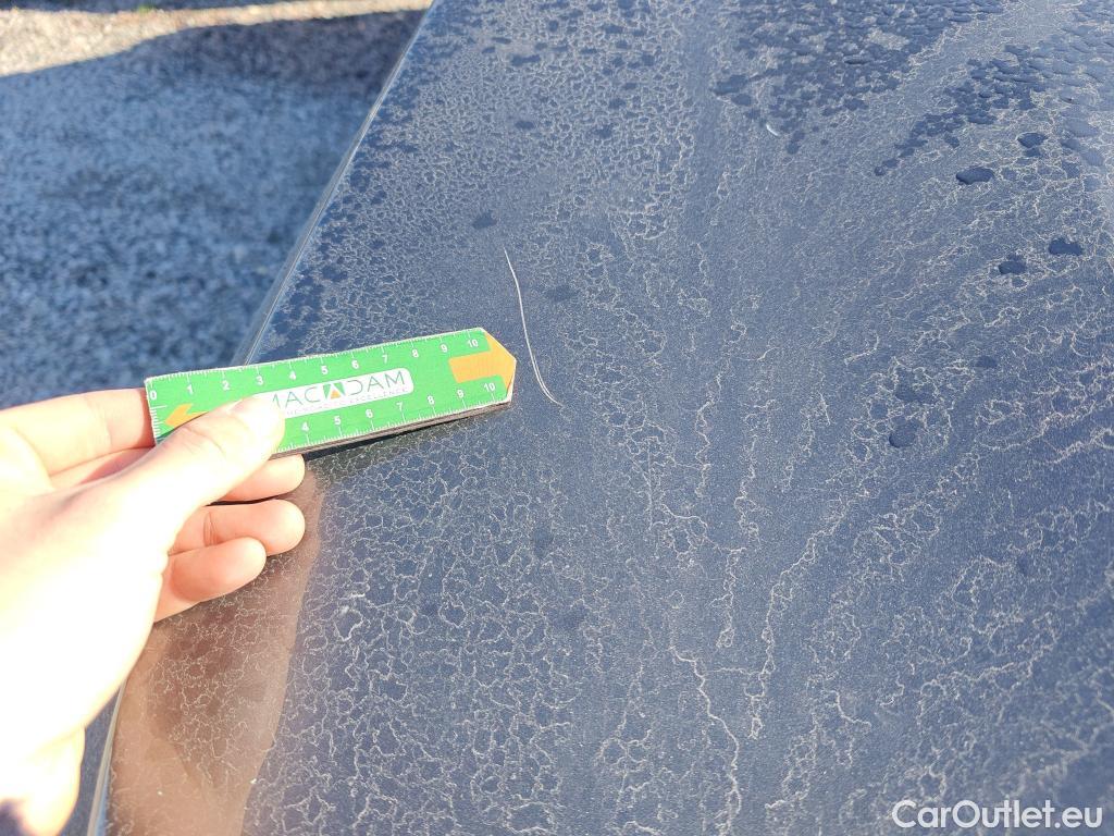  Peugeot  3008 PEUGEOT  Hybrid / 2020 / 5P / todoterreno 225 e-EAT8 Allure (AC2) #10