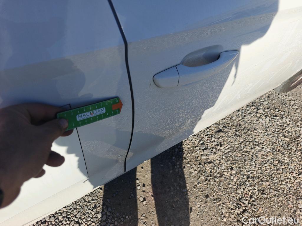  Opel  Corsa OPEL  / 2019 / 5P / berlina con portón 1.2 XEL 55kW (75CV) Edition #34