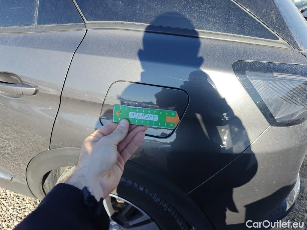  Peugeot  3008 PEUGEOT  Hybrid / 2020 / 5P / todoterreno 225 e-EAT8 Allure (AC2) #45