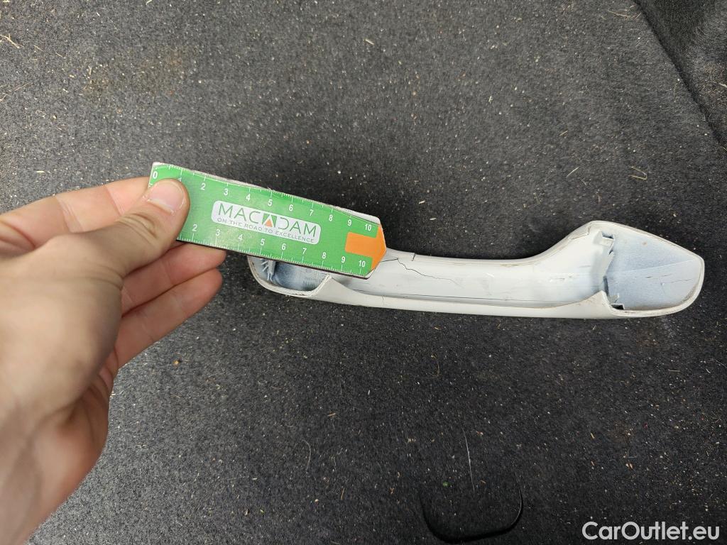  Land Rover  Discovery SEAT Nuevo León / 2020 / 5P / berlina con portón 2.0 TDI 85kW S&S Style Go (AC3) #29