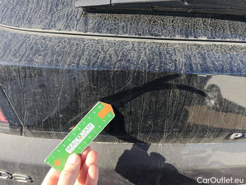  Peugeot  3008 PEUGEOT  Hybrid / 2020 / 5P / todoterreno 225 e-EAT8 Allure (AC2) #38