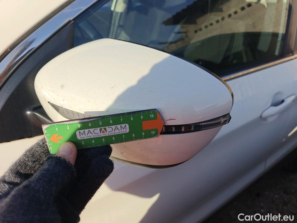  Nissan  Qashqai NISSAN  / 2017 / 5P / todoterreno DIG-T 103 kW (140 CV) E6D N-STYLE #46