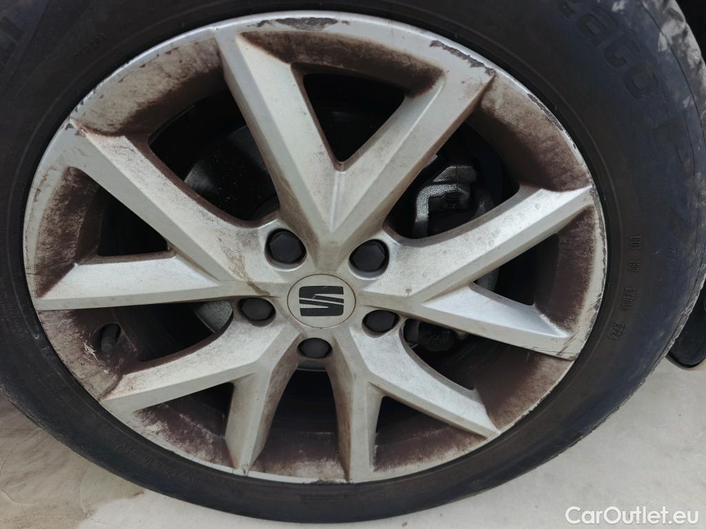  Land Rover  Discovery SEAT Nuevo León / 2020 / 5P / berlina con portón 2.0 TDI 85kW S&S Style Go (AC3) #55