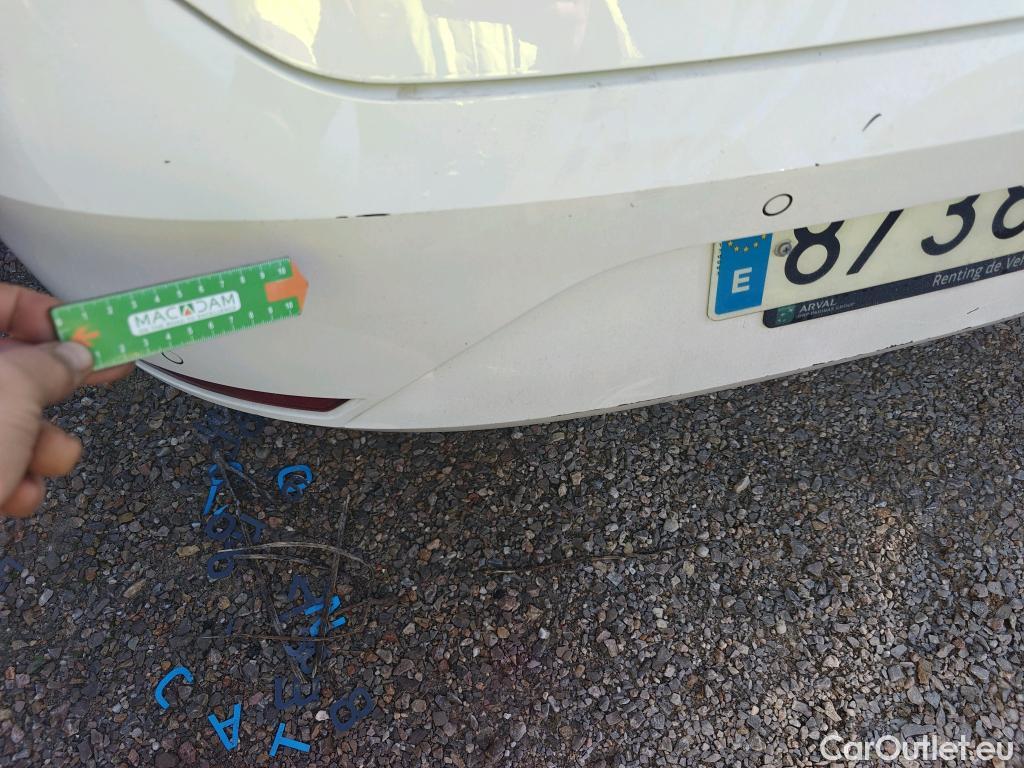  Land Rover  Discovery SEAT Nuevo León / 2020 / 5P / berlina con portón 2.0 TDI 85kW S&S Style Go(SP) #14