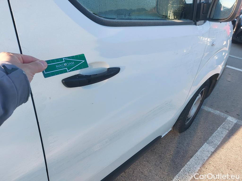  Citroen  Jumpy CITROEN  / 2016 / 4P / furgón Talla XL BlueHDi 120 S&S 6v Club #22