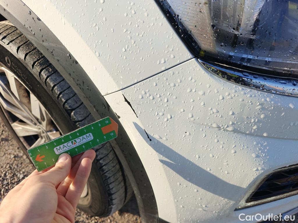  Volkswagen  T-ROC VOLKSWAGEN  / 2017 / 5P / todoterreno Advance 1.0 TSI 81kW (110CV) #22