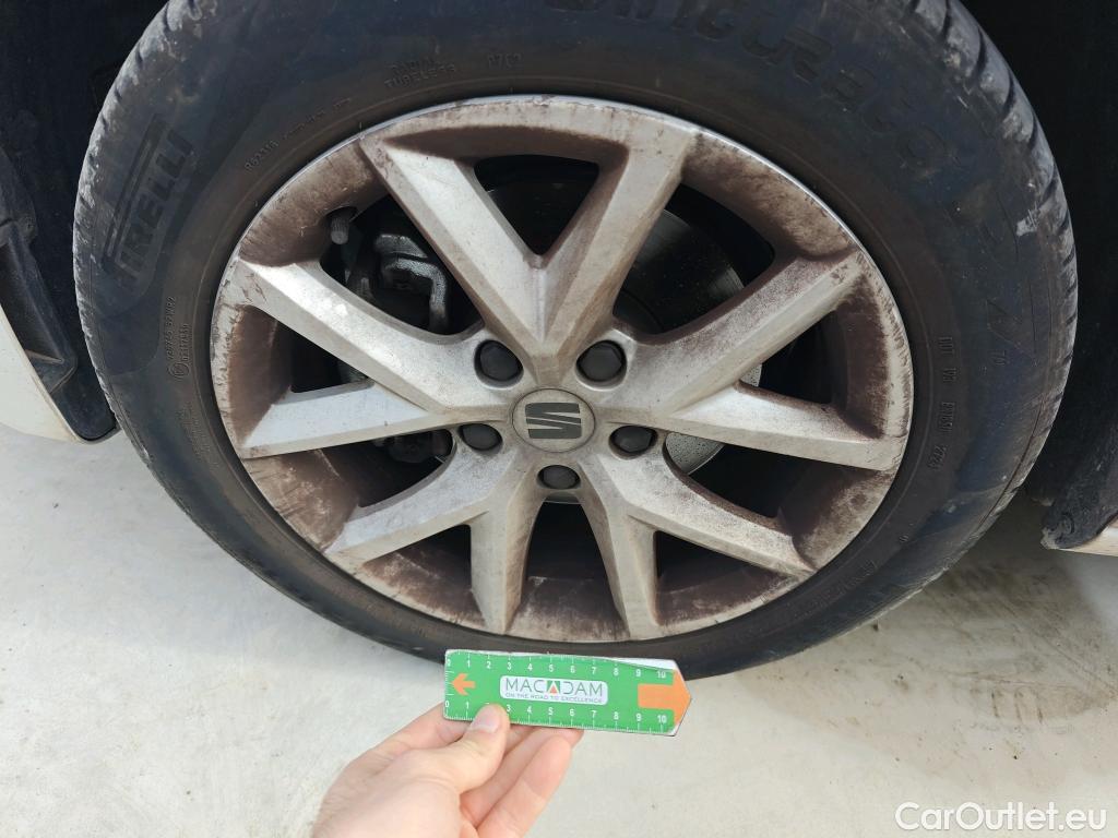  Land Rover  Discovery SEAT Nuevo León / 2020 / 5P / berlina con portón 2.0 TDI 85kW S&S Style Go (AC3) #51