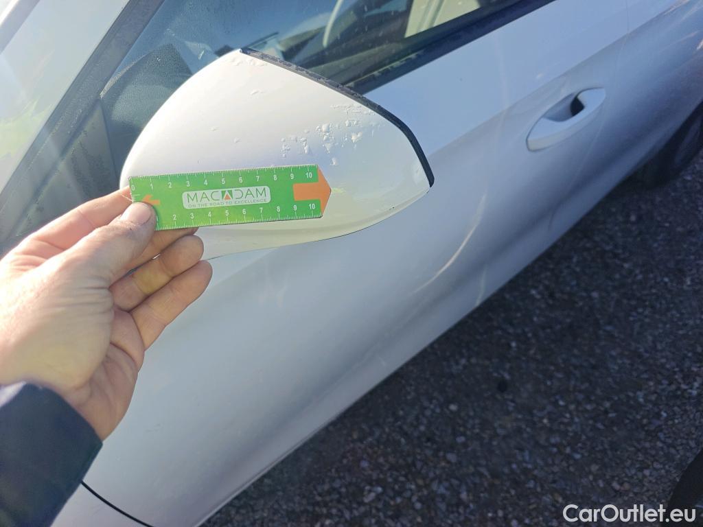  Land Rover  Discovery SEAT Nuevo León / 2020 / 5P / berlina con portón 2.0 TDI 85kW S&S Style Go(SP) #17