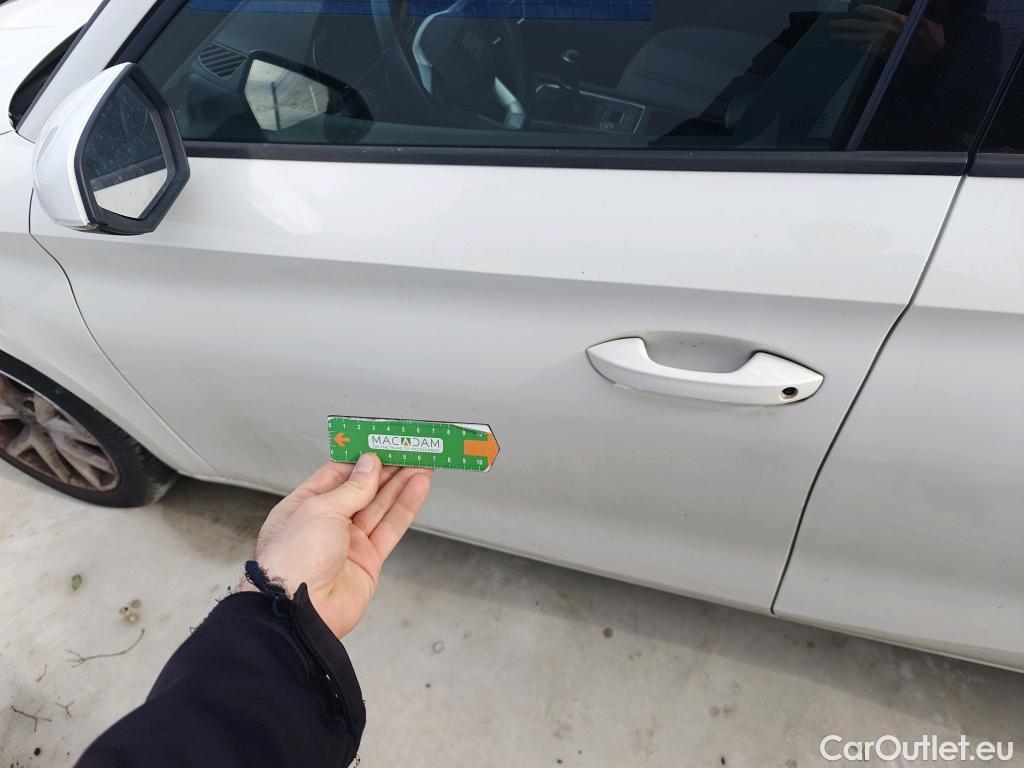  Land Rover  Discovery SEAT Nuevo León / 2020 / 5P / berlina con portón 2.0 TDI 85kW S&S Style Go (AC3) #31