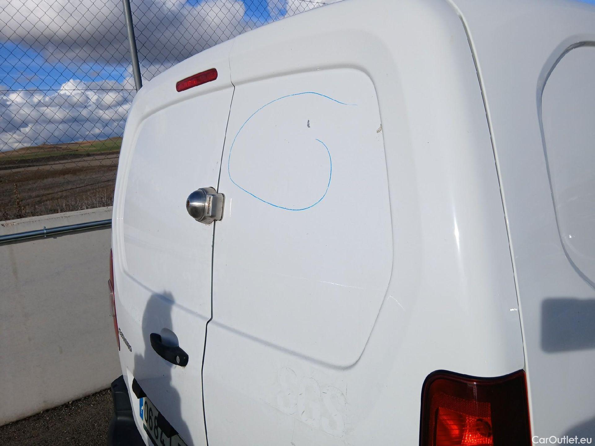  Citroen  Berlingo CITROEN  / 2018 / 3P / furgón derivado de turismo Talla M BlueHDi 100 CONTROL #8