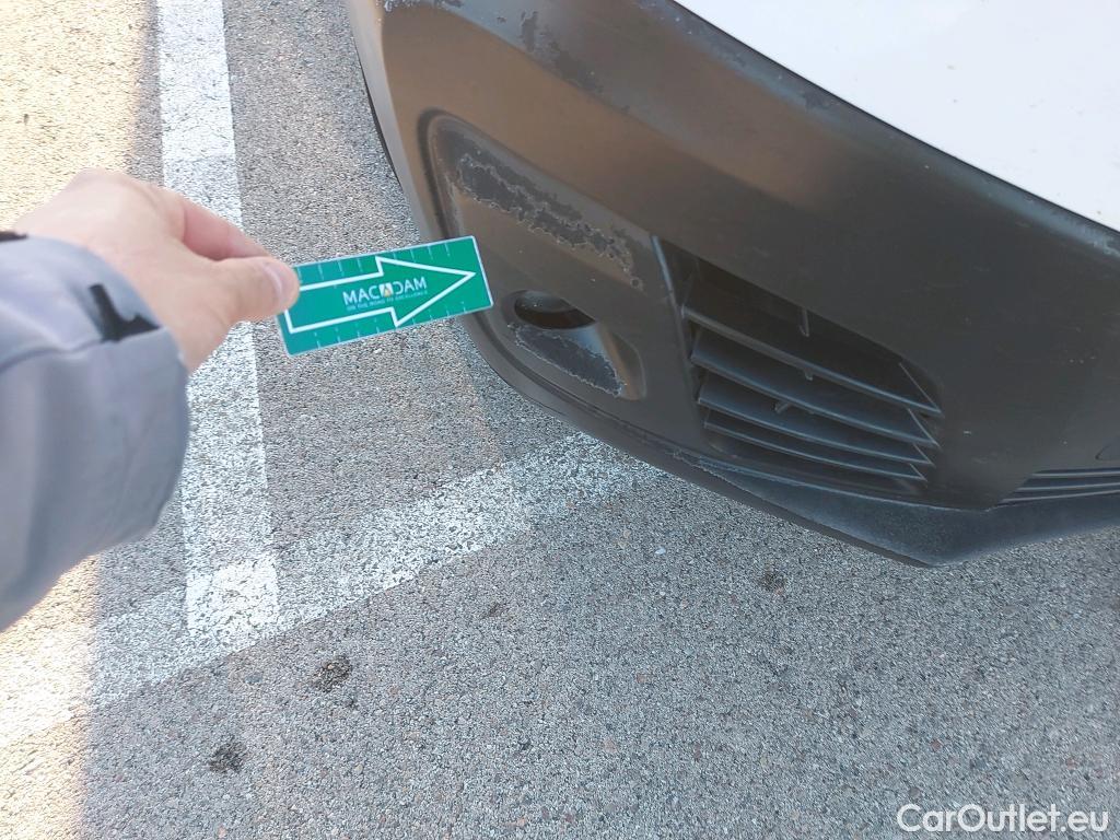  Citroen  Jumpy CITROEN  / 2016 / 4P / furgón Talla XL BlueHDi 120 S&S 6v Club #30