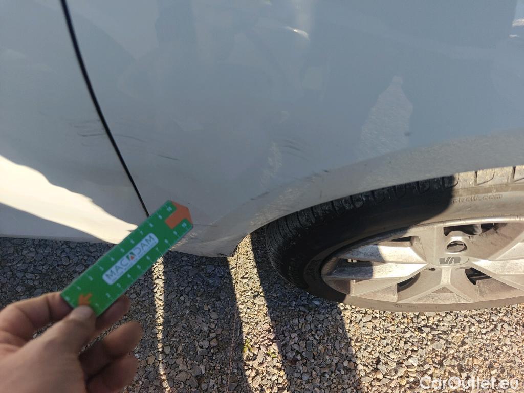  Land Rover  Discovery SEAT Nuevo León / 2020 / 5P / berlina con portón 2.0 TDI 85kW S&S Style Go(SP) #6