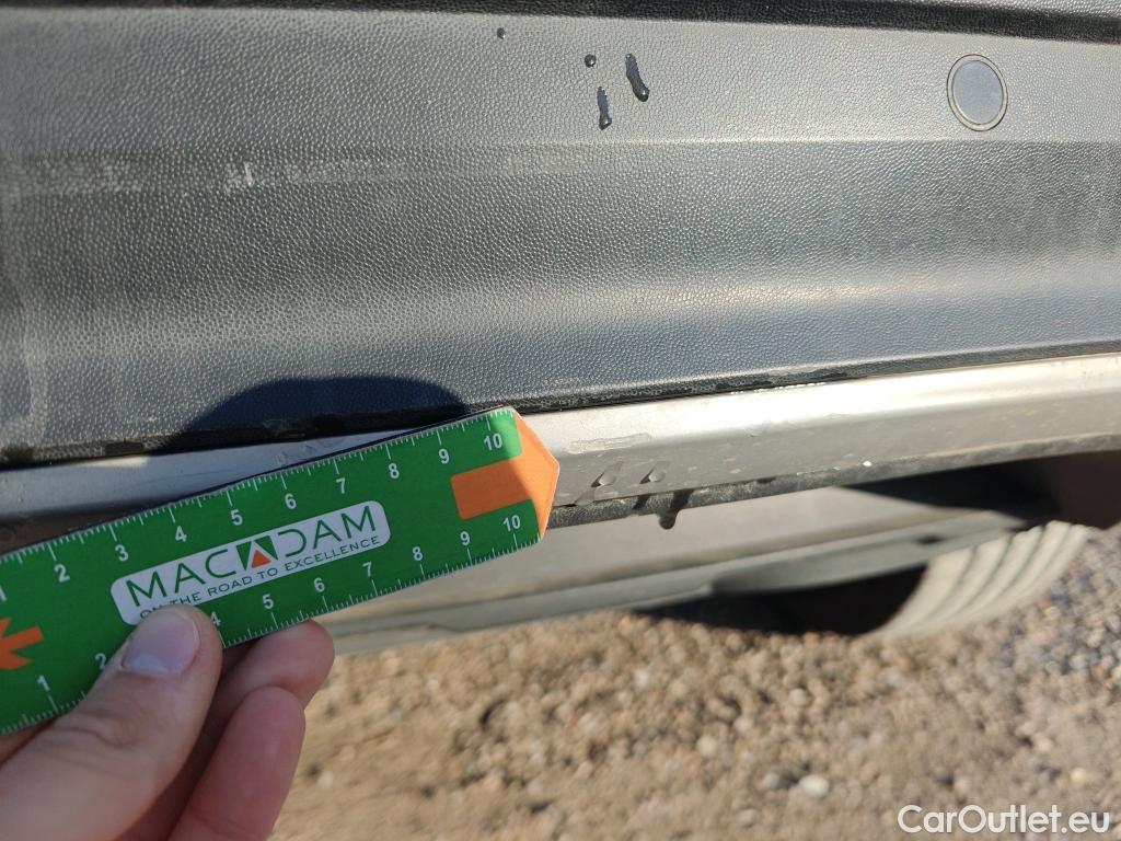  Volkswagen  T-ROC VOLKSWAGEN  / 2017 / 5P / todoterreno Advance 1.0 TSI 81kW (110CV) #13