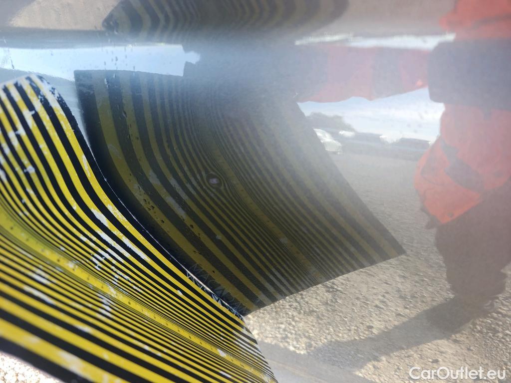  Skoda  Kodiaq SKODA  / 2021 / 5P / todoterreno 1.5 TSI 110KW (150cv) 4x2 Ambition #7