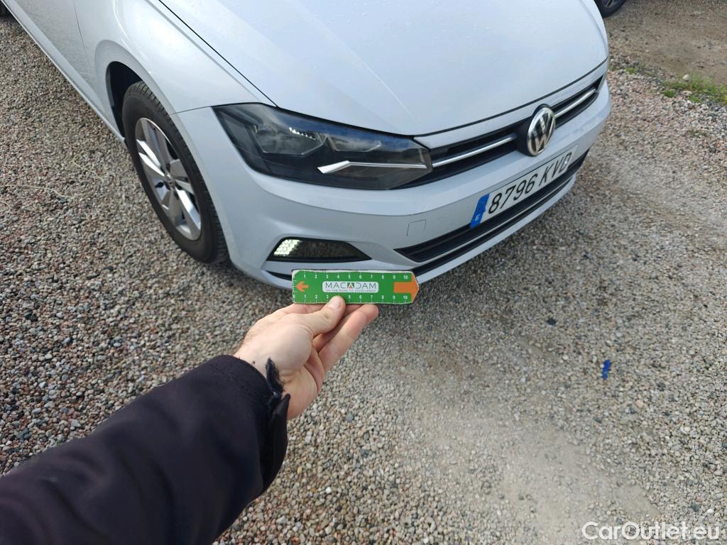 Volkswagen  Polo VOLKSWAGEN  / 2017 / 5P / berlina con portón Advance 1.0 59kW (80CV) #9