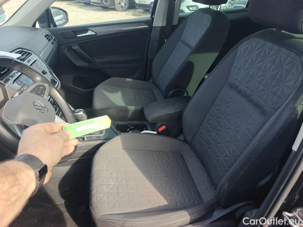  Volkswagen  Tiguan VOLKSWAGEN  / 2020 / 5P / todoterreno Life 2.0 TDI 110kW (150CV) DSG (AC2) #4