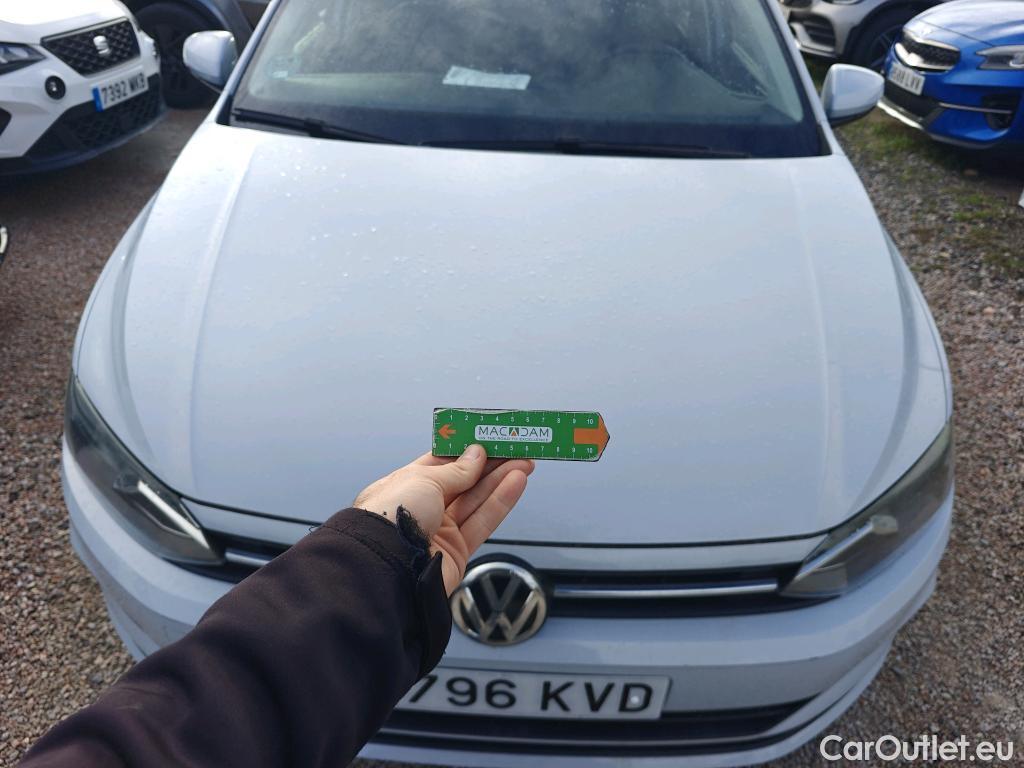  Volkswagen  Polo VOLKSWAGEN  / 2017 / 5P / berlina con portón Advance 1.0 59kW (80CV) #32