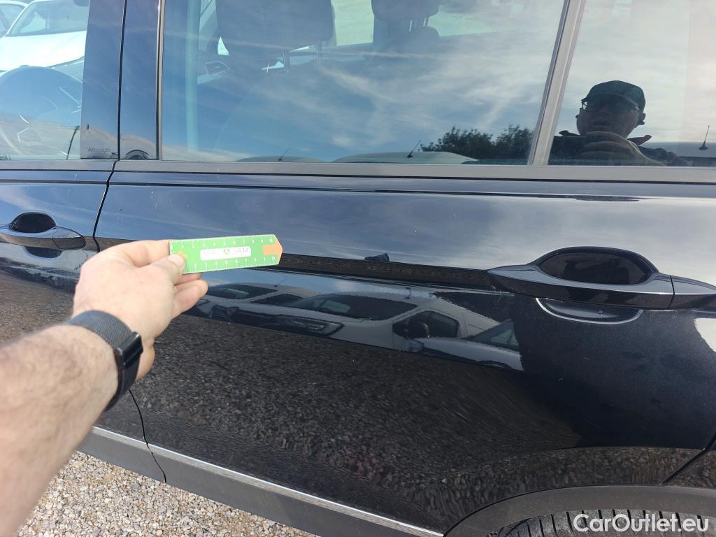  Volkswagen  Tiguan VOLKSWAGEN  / 2020 / 5P / todoterreno Life 2.0 TDI 110kW (150CV) DSG (AC2) #19