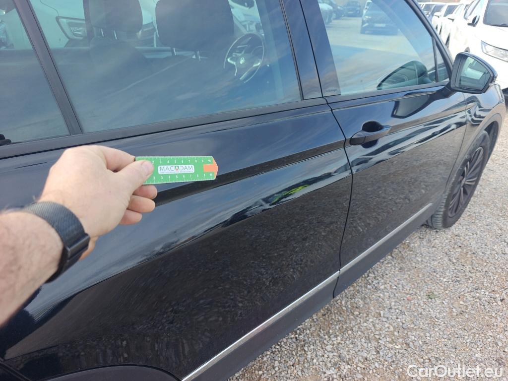  Volkswagen  Tiguan VOLKSWAGEN  / 2020 / 5P / todoterreno Life 2.0 TDI 110kW (150CV) DSG (AC2) #21