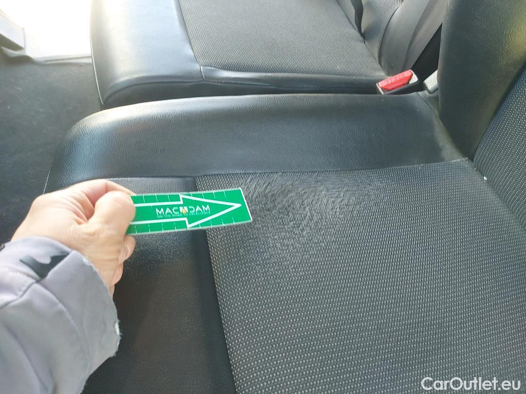  Citroen  Jumpy CITROEN  / 2016 / 4P / furgón Talla XL BlueHDi 120 S&S 6v Club #40