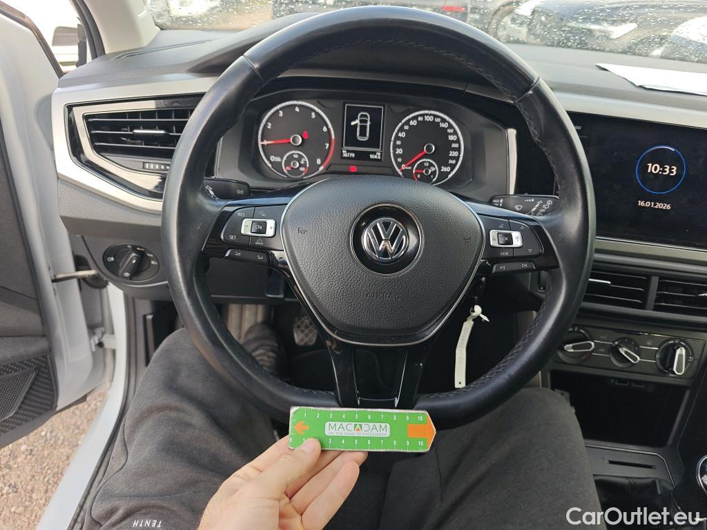  Volkswagen  Polo VOLKSWAGEN  / 2017 / 5P / berlina con portón Advance 1.0 59kW (80CV) #5